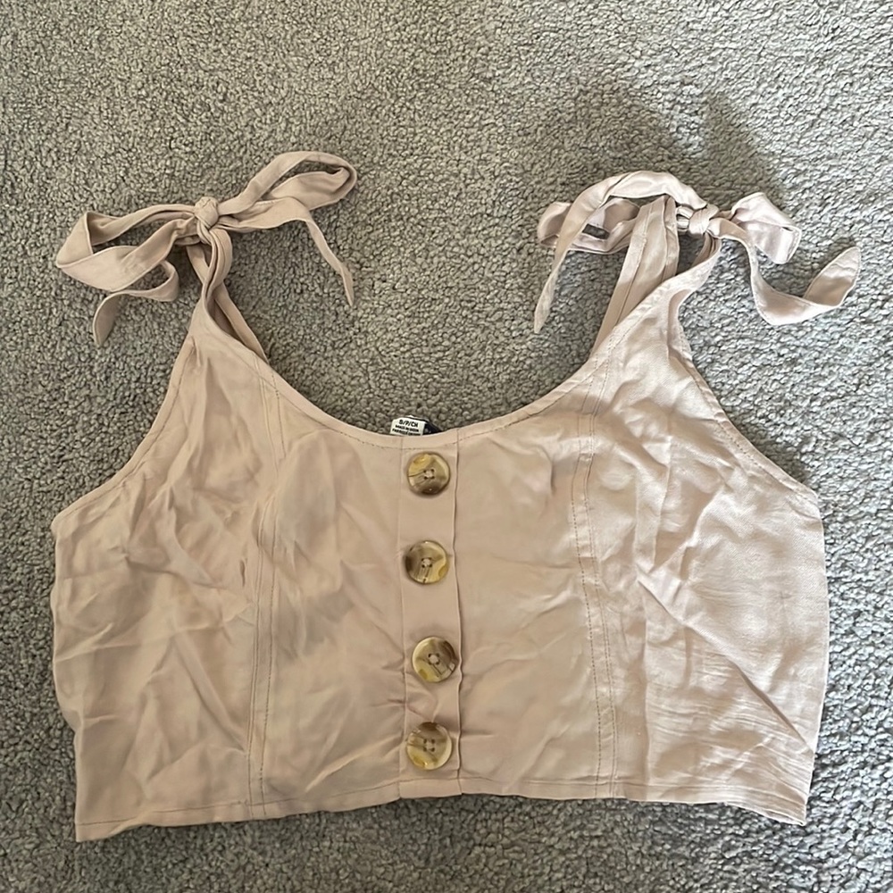 American Eagle crop